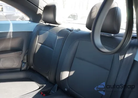 2013 Volkswagen Beetle 2.5L z USA, uszkodzony, nr VIN 3VWJP7AT6DM611135